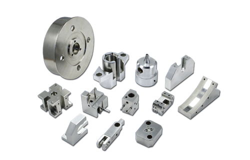 非標(biāo)精密機(jī)械加工如何選擇合適的切削液